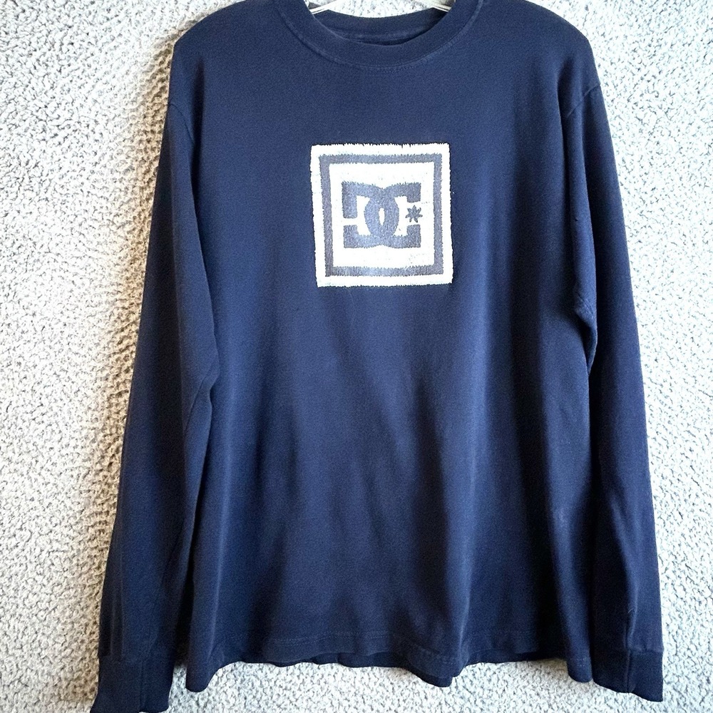 Vintage DC Shoe Co Long Sleeve T Shirt Size Medium Skateboarding Y2K Vtg